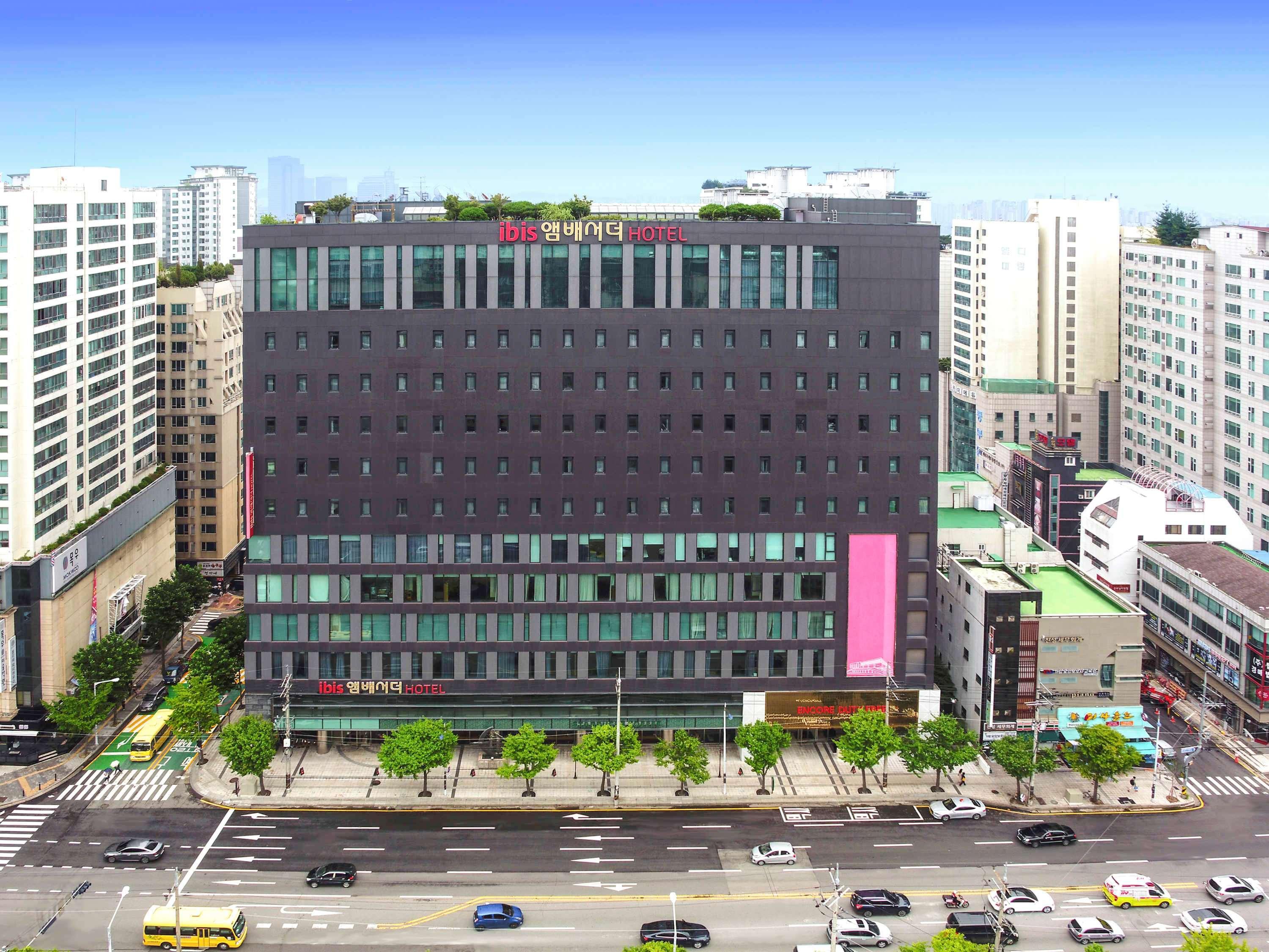 Ibis Ambassador Suwon Hotel Exterior photo