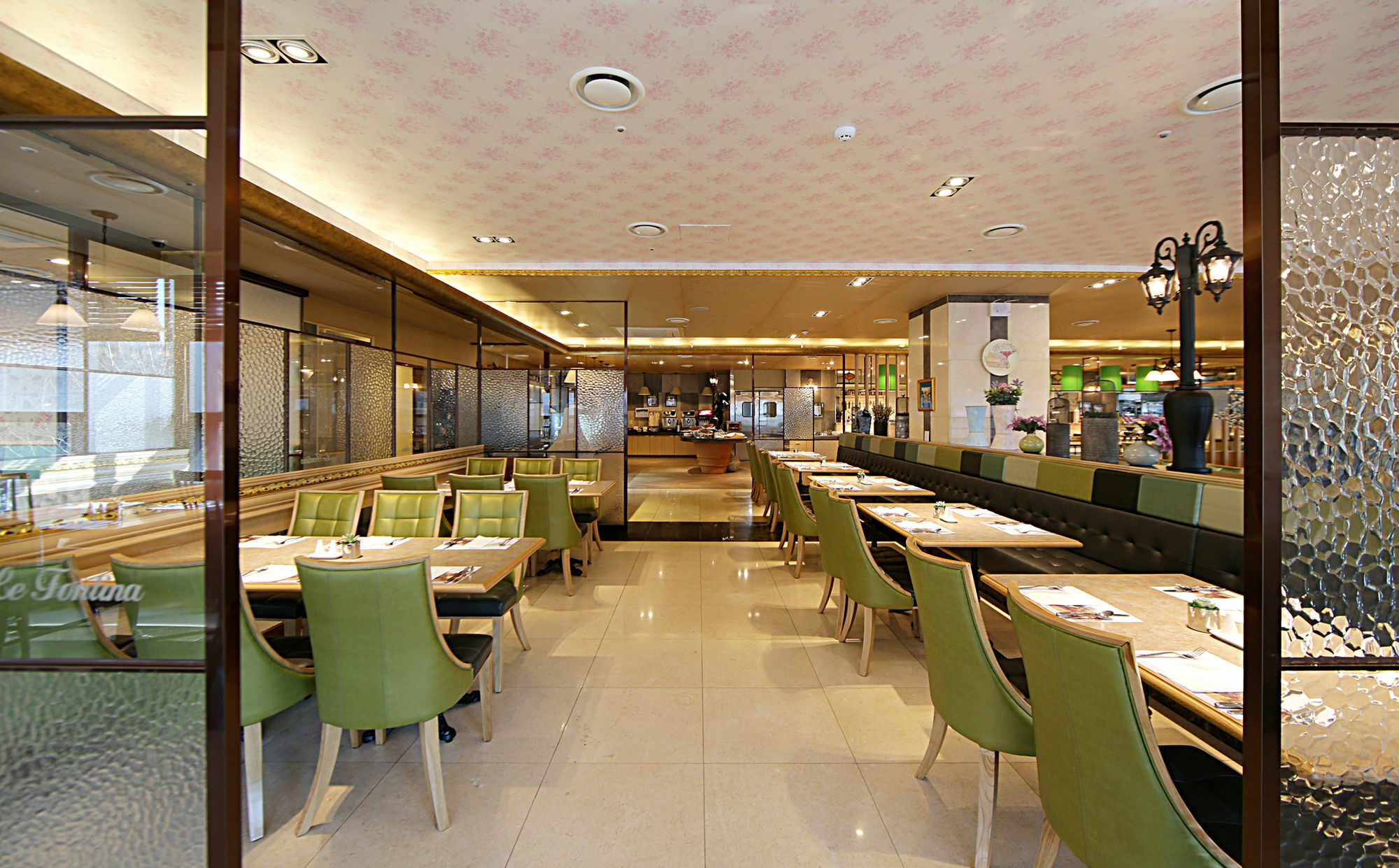 Ibis Ambassador Suwon Hotel Exterior photo